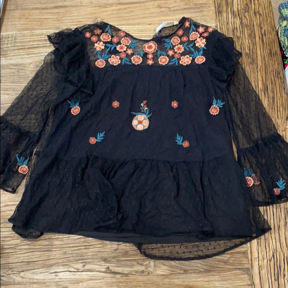 Zara blouse with floral pattern